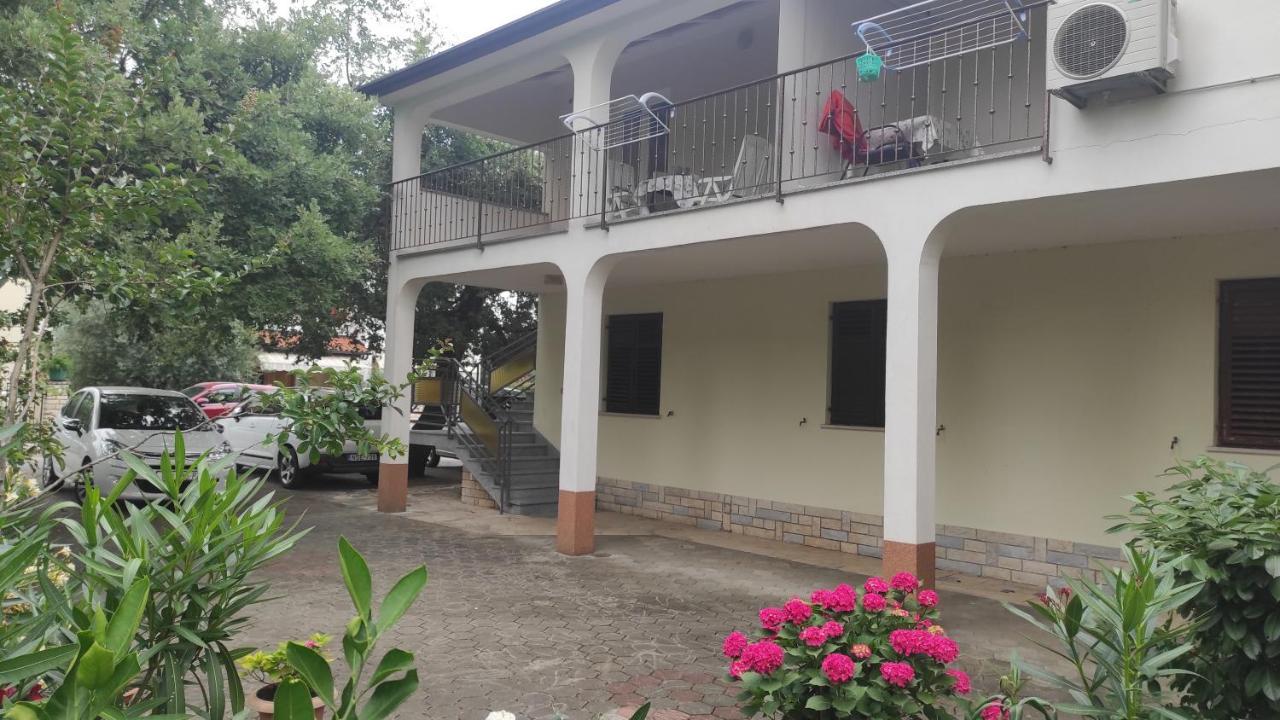 Apartamento App Karmen With Free Parking Poreč Exterior foto