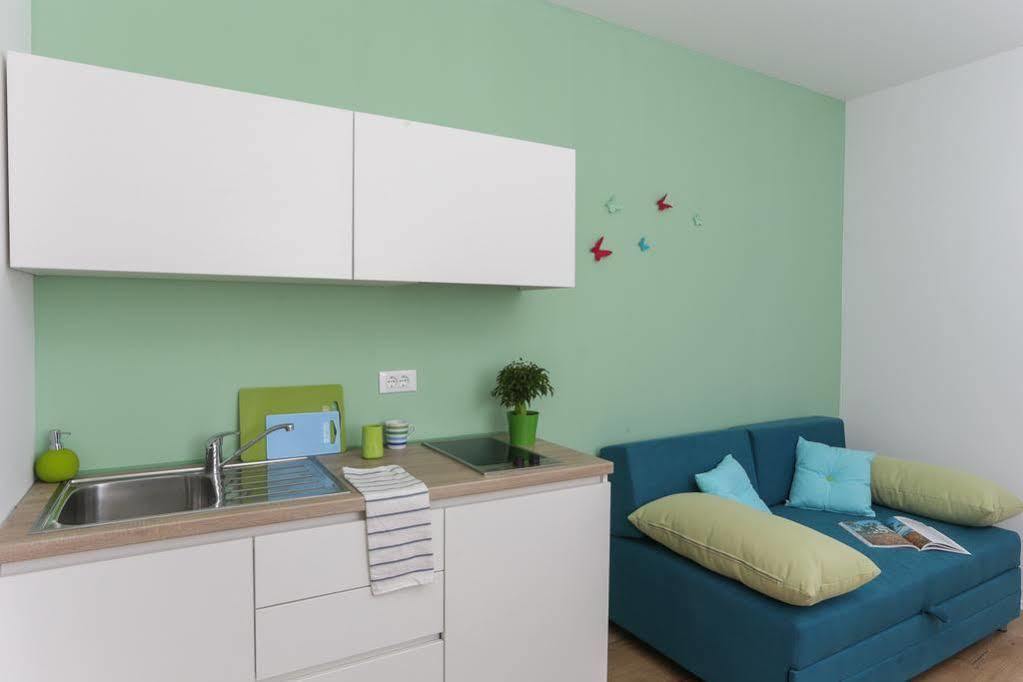Apartamento App Karmen With Free Parkig Poreč Exterior foto